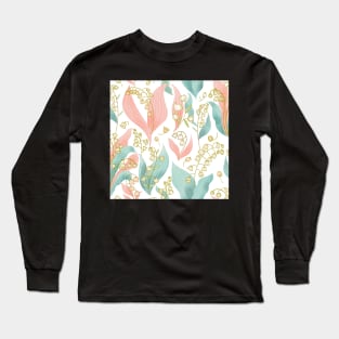 Lily blooms Long Sleeve T-Shirt